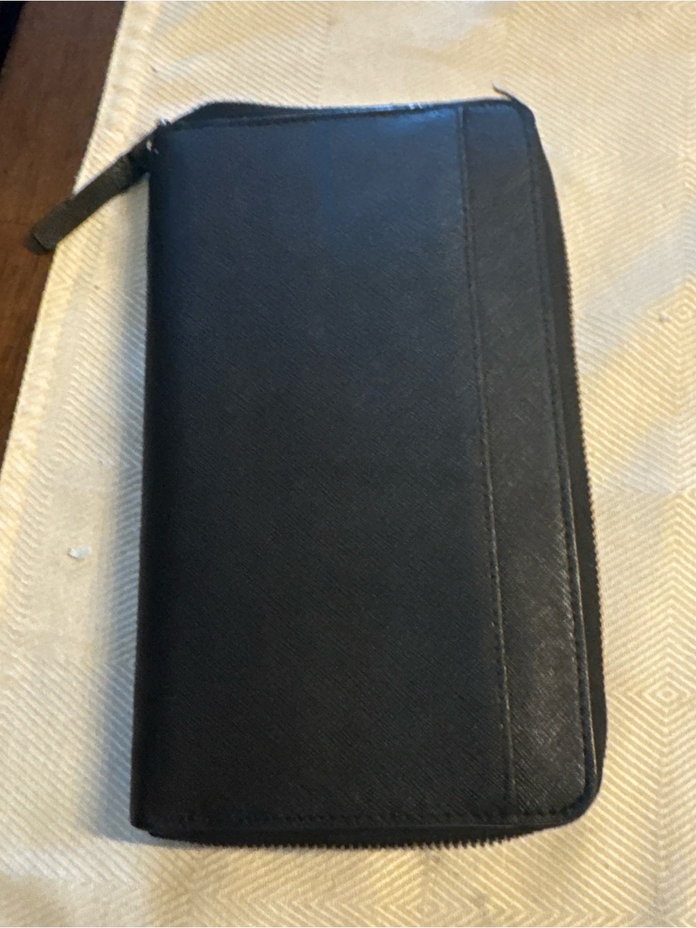 Black Zip-Around Wallet Kate spade - Picture 8 of 10